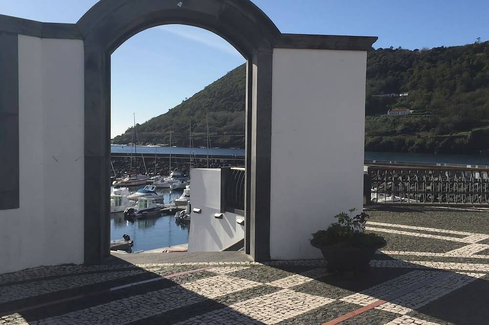 Casa Tradicional de Angra in Angra (Santa Luzia), Angra do Heroísmo