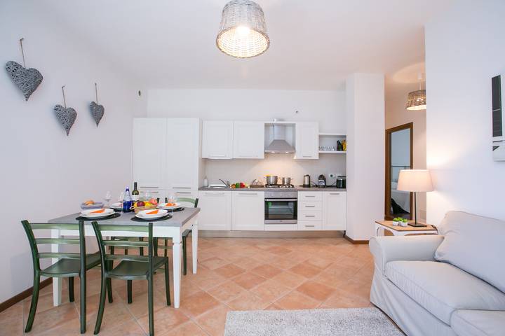 Gîte pour 4 personnes, avec terrasse, adapté aux familles dans Varenna - 4