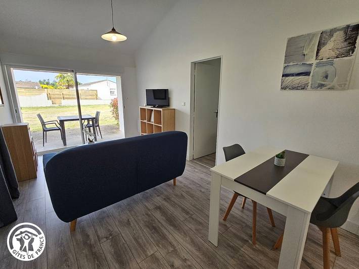 Gîte pour 2 personnes, avec terrasse à Saint-Michel-en-l'Herm - 3