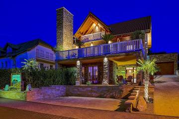 Hütte für 5 Personen, mit Terrasse und Sauna sowie Whirlpool, mit Haustier in der Eifel