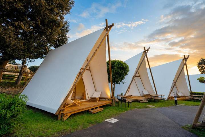 Camping pour 2 personnes, avec Terrasse ainsi que Jardin et Piscine dans Cantabrie - 2