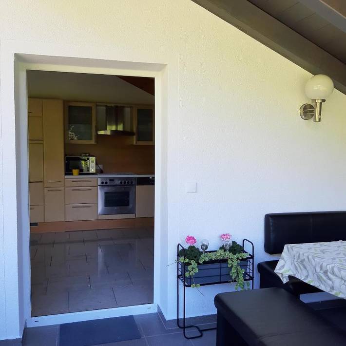 Ferienwohnung für 5 Personen, mit Balkon und Terrasse sowie Ausblick in Oberperfuss - 3