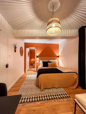 Hôtel pour 2 personnes, avec terrasse, animaux acceptés à Cluny