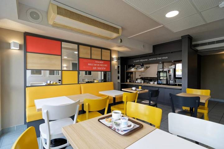 Hôtel pour 4 personnes à Déols - 4