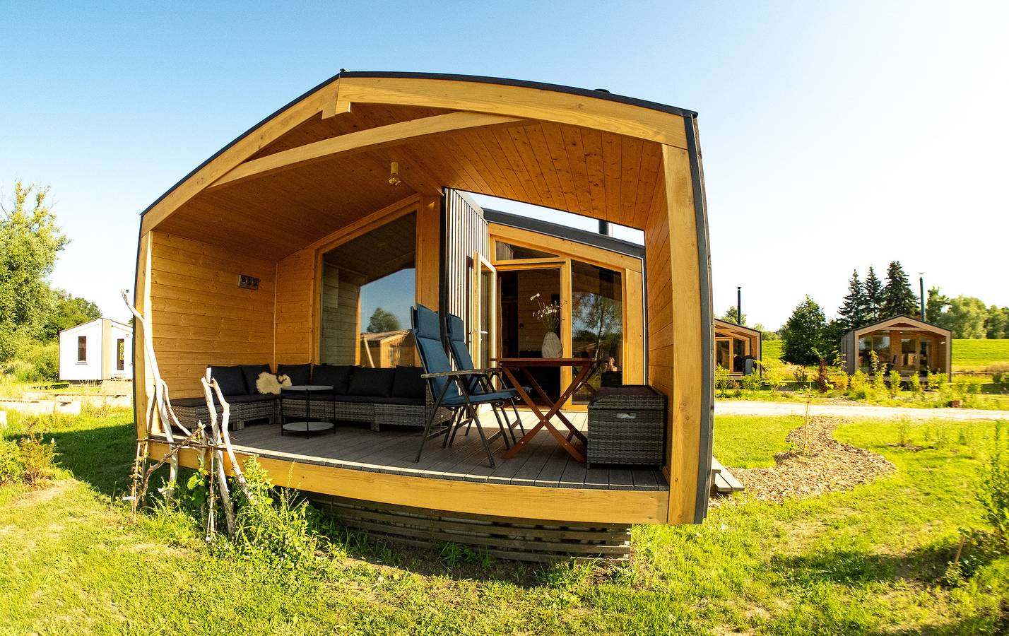 Kleinis Tiny House mit Kamin (bis 4 Pers. in Bleckede, Mecklenburgisches Elbetal