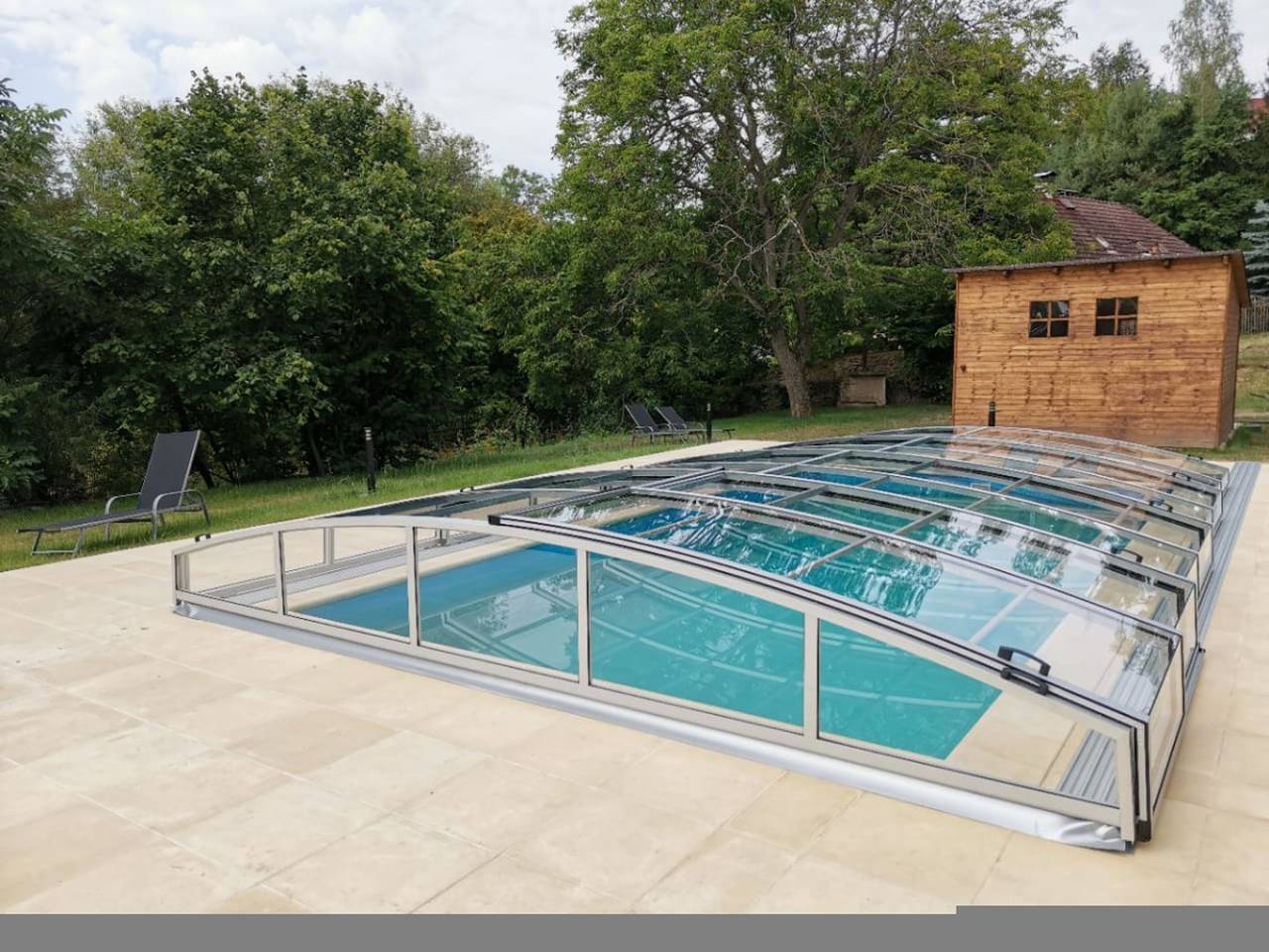 Ferienhaus für 12 Personen mit Terrasse in Region Usti