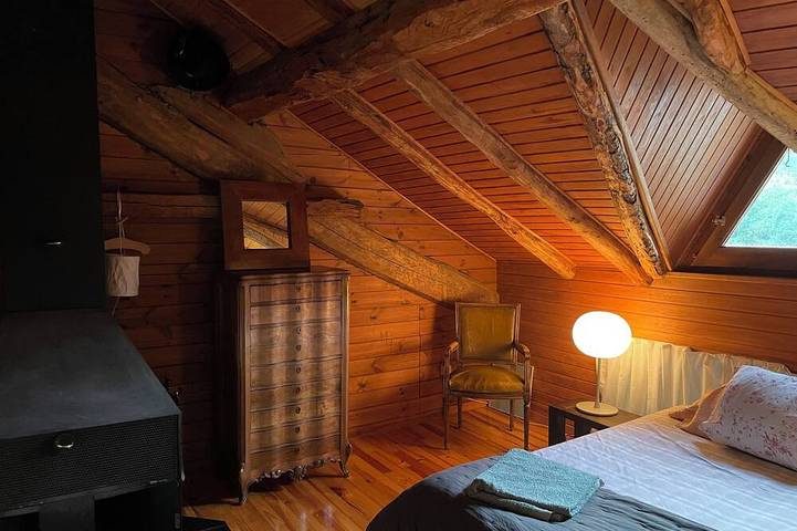 Refugi Orfila, independent rural house, ideal for families. in la Guingueta d'Àneu, Katalanische Pyrenäen