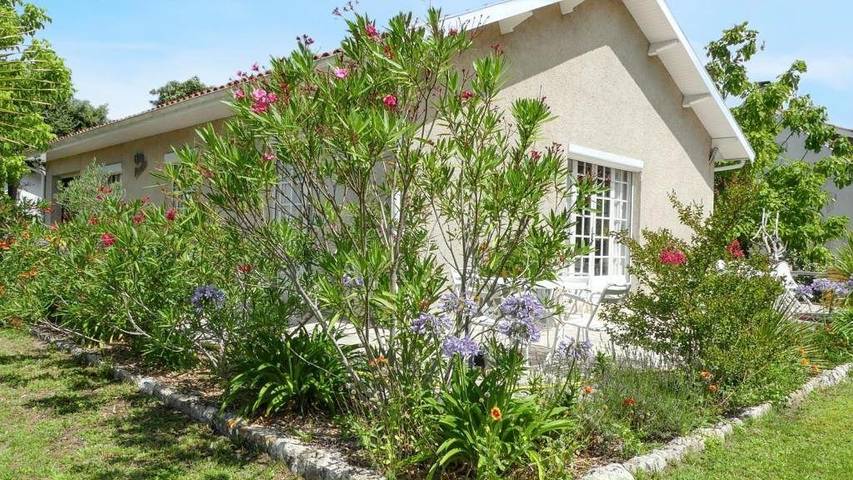 Maison de vacances pour 6 personnes, avec jardin à Le Verdon-sur-Mer