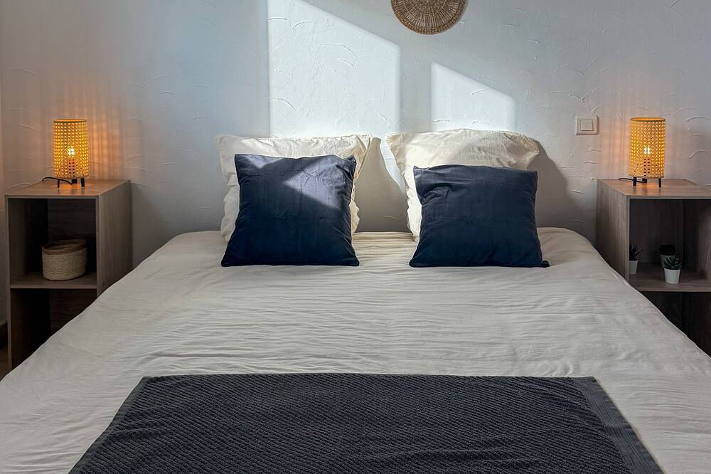 Entire apartment, Comfortable apartment in Mont-de-Marsan, close to the town center in Landes