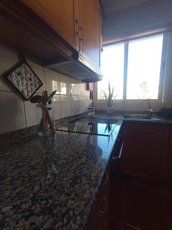 Gîte pour 4 personnes, avec jardin à Porto Moniz - 2