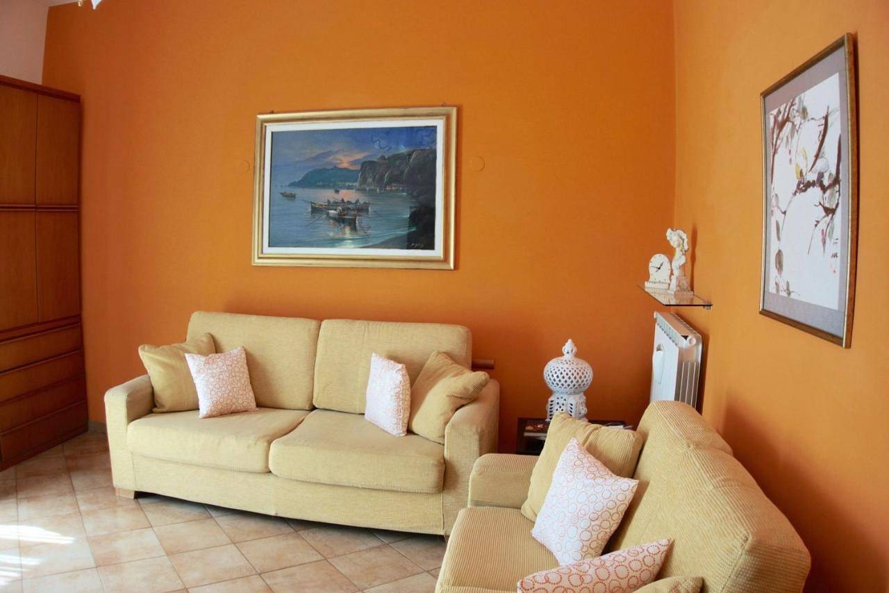 Appartamento intero, One-Bedroom Apartment in Tivoli, Provincia di Roma