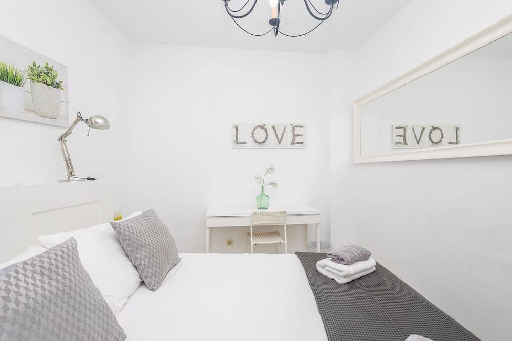 Entire apartment, Lightbooking Tazacorte La Palma in Marina (Canary Islands), Tazacorte