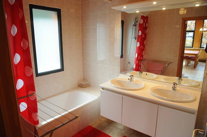 Modern 6 persoons vakantiehuis - Les Jardin de l'Ourthe - Ardennen. in Houffalize, Bastenaken