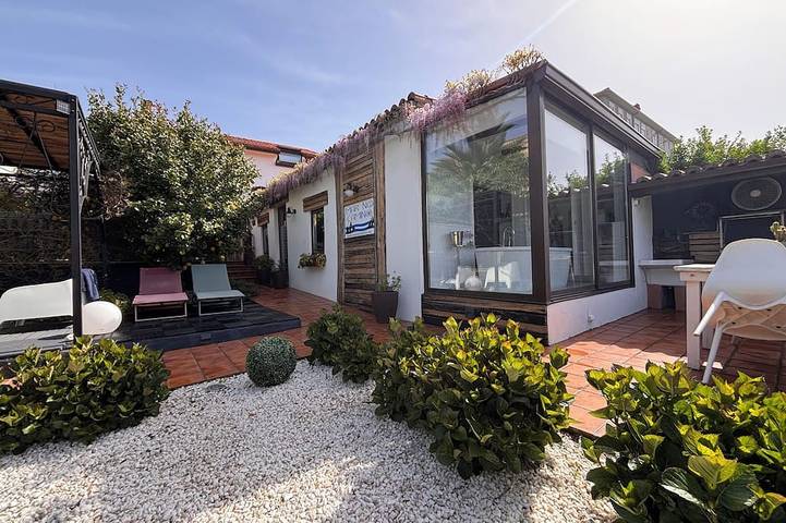 Maison de vacances pour 4 personnes, avec jardin ainsi que jacuzzi et terrasse, animaux acceptés - 1