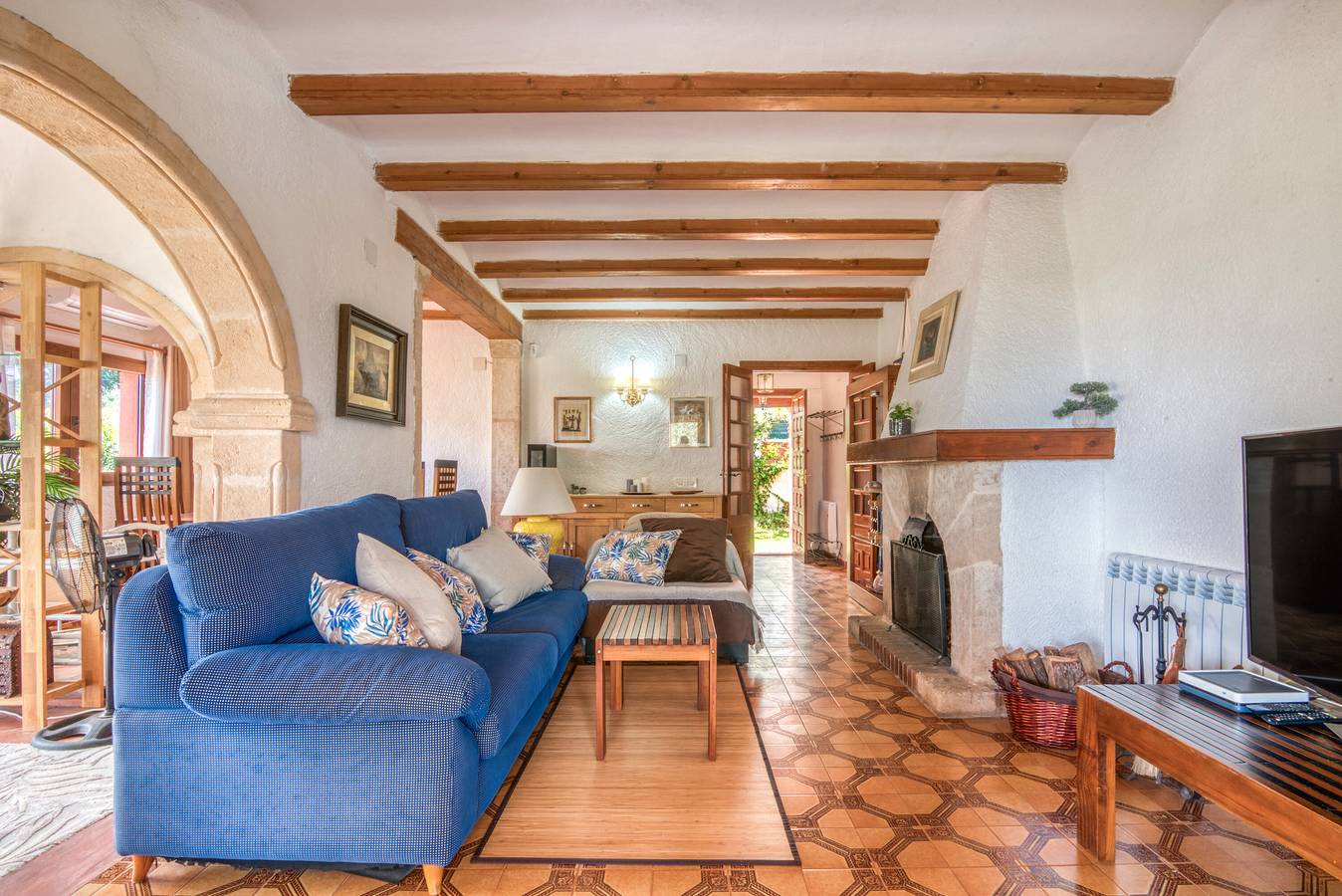 Los Caños, Mediterranean Villa, bbq, piscina, 5min-beach in La Finca, Jávea