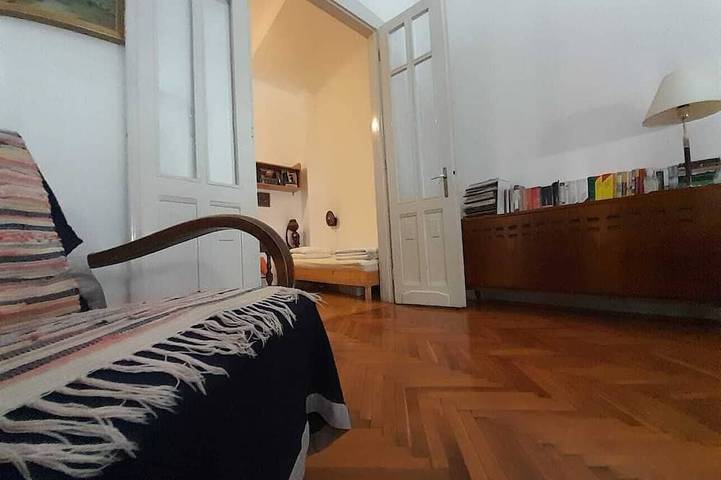 Ganze Wohnung, Apartment mit Blick auf die Donau, Klimaanlage, Wlan, kostenlose Minibar, persönlicher Empfang in der Nähe des Parlaments in Budapest, Danube-Ipoly National Park