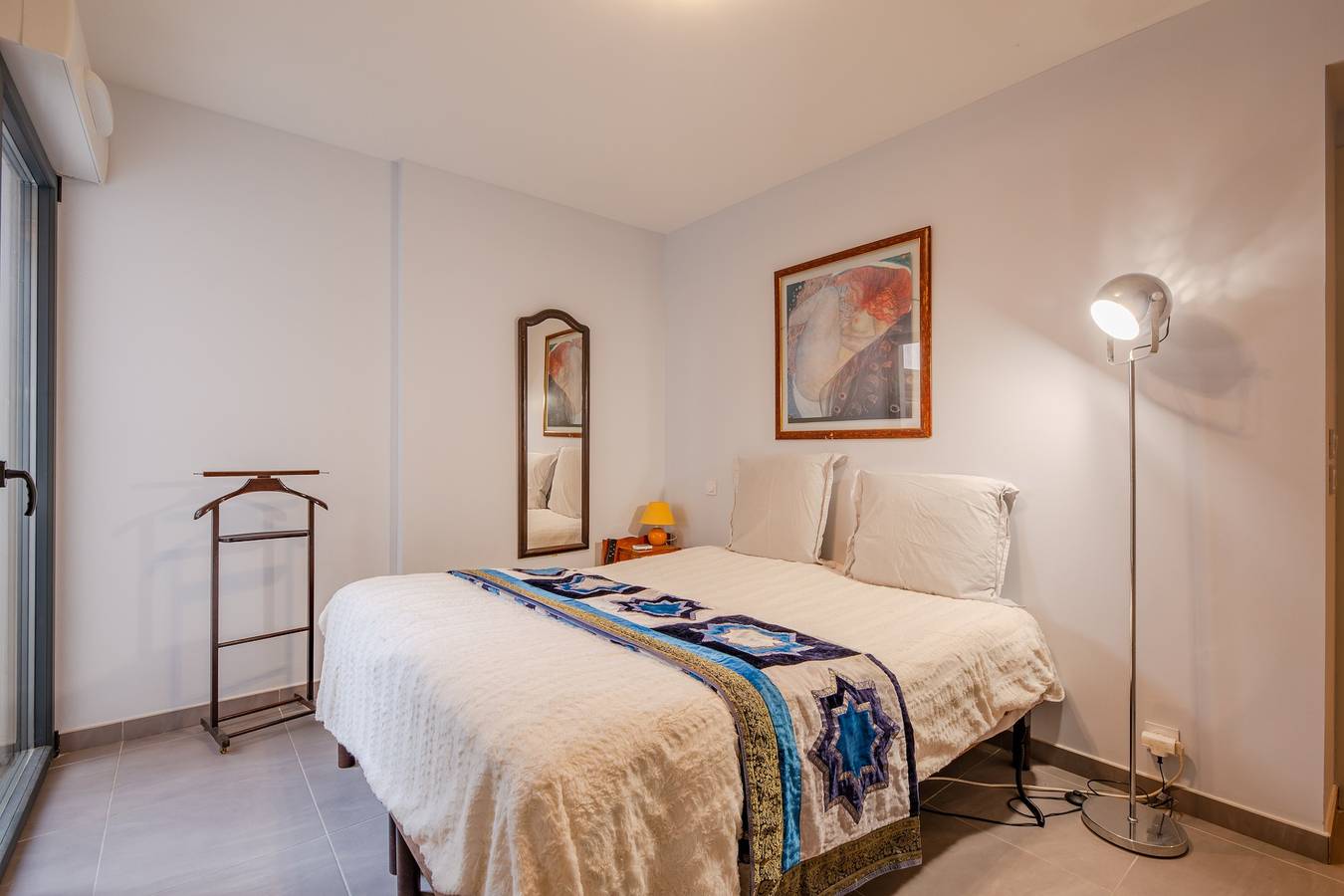Appartement entier, Coeur d'Azur - apt climatisé - 1km plage in Saint-Raphaël, Côte méditerranéenne (France)