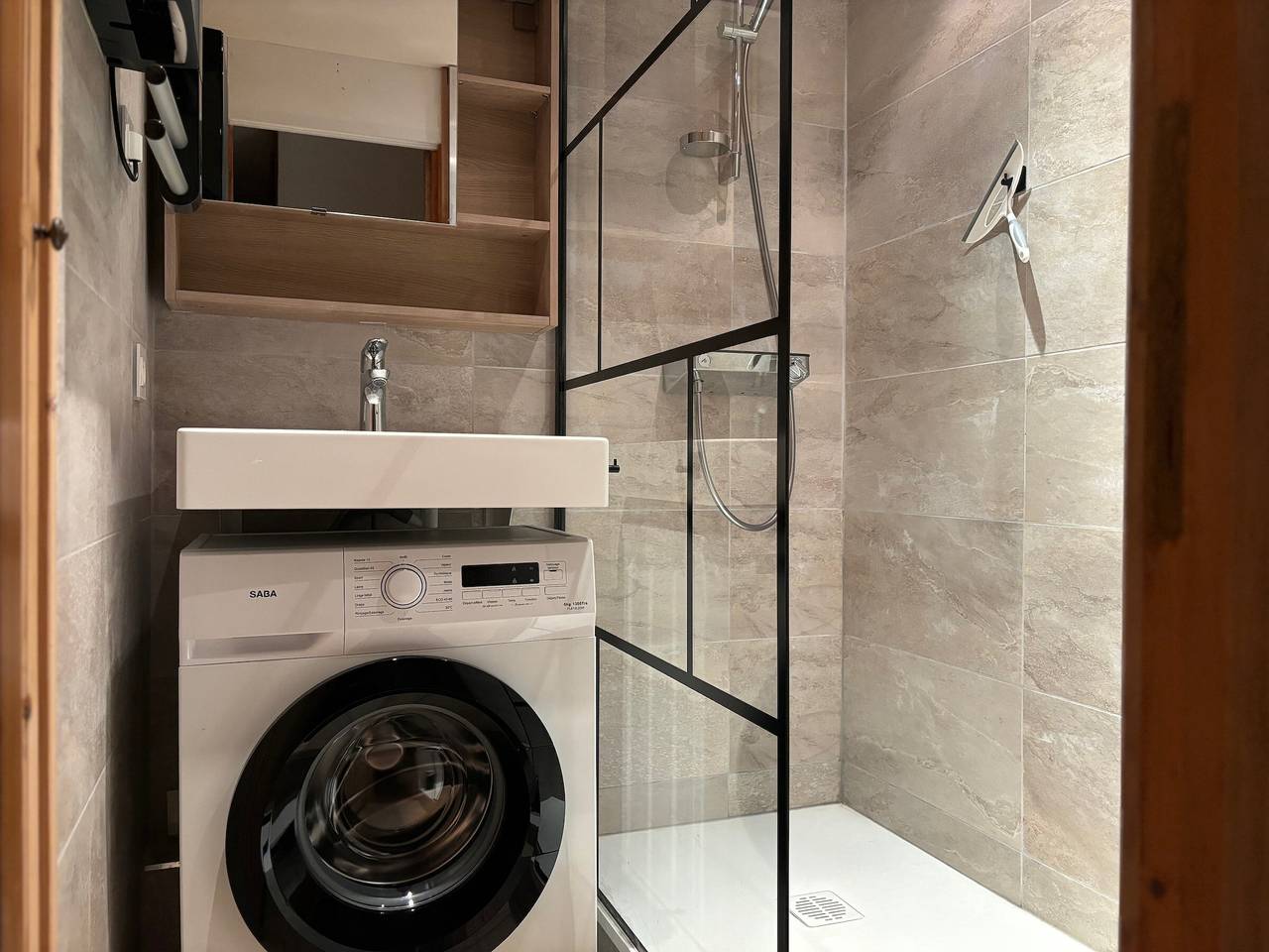 Ganze Wohnung, Renovierte Ferienwohnung, 5 Personen, Balkon, Nähe Piste, Montchavin in La Plagne, Bellentre