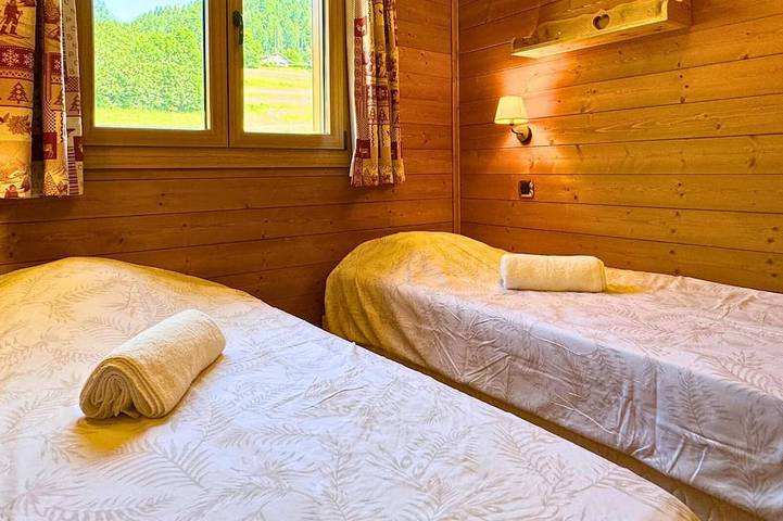 Gîte pour 4 personnes, avec jardin à Mont-Saxonnex - 2