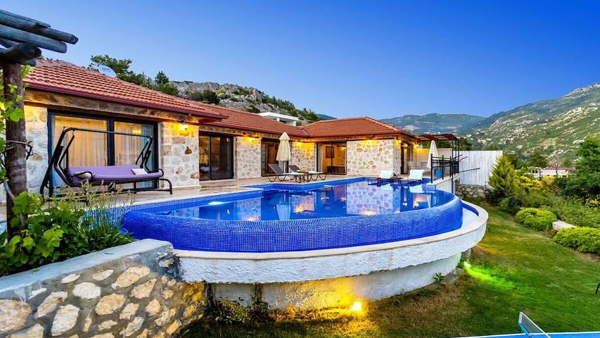 Villa for 4 people, with terrace in Kalkan