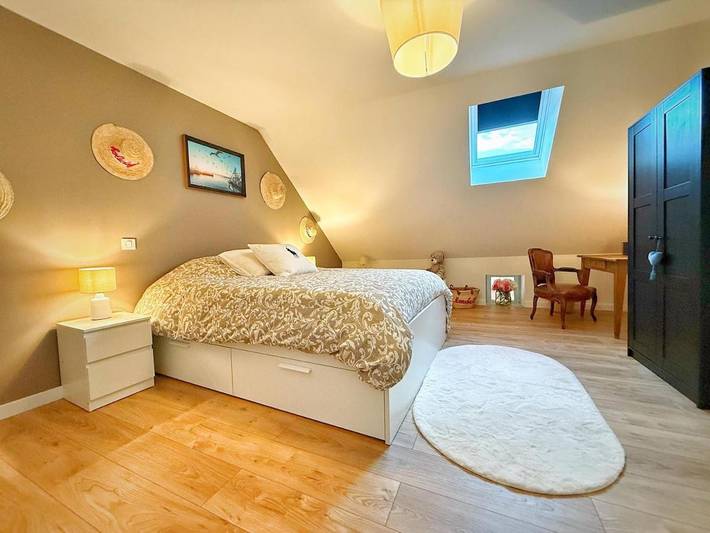 Location de vacances pour 2 personnes, avec Terrasse ainsi que Jardin et Vue à Riotord - 2