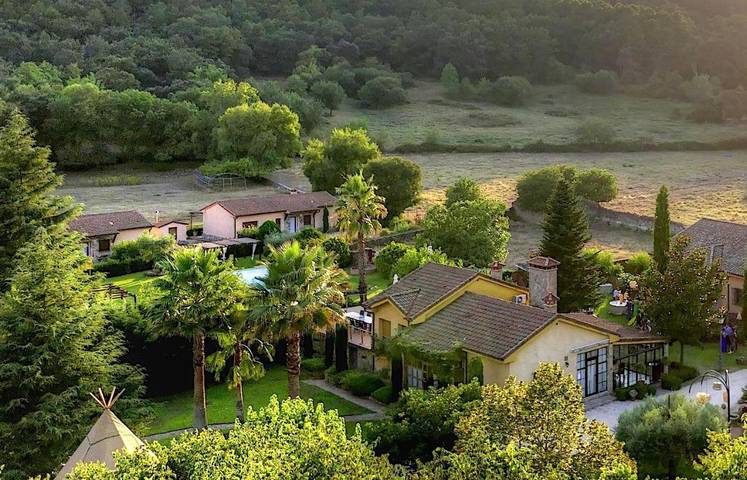 Casa rural para 12 personas, con Balcón y Terraza además de Jardín y Piscina en Arenas de San Pedro - 2