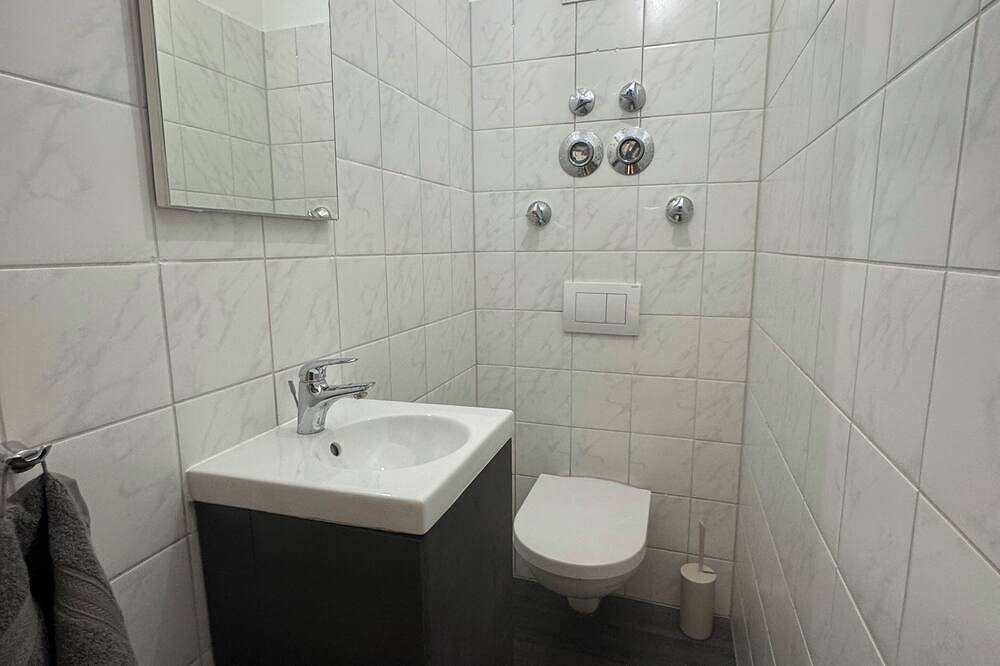 Entire apartment, Modern Apartment | Karlsruhe City Center in Karlsruhe, Rhine Plain