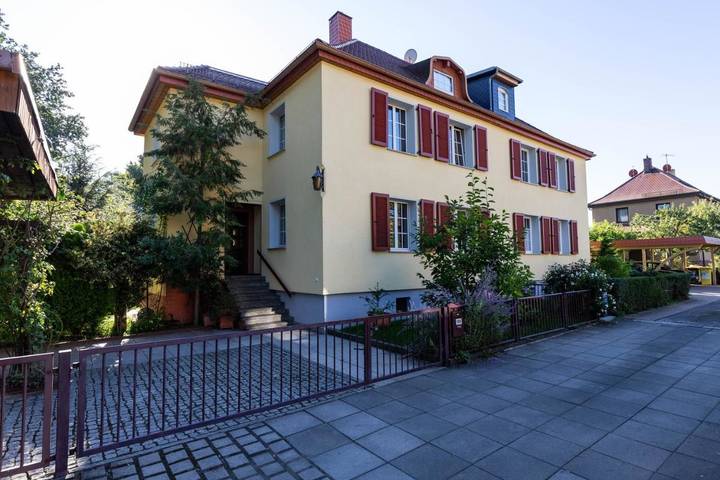 Ferienwohnung für 9 Personen, mit Garten und Ausblick, kinderfreundlich in Leipzig-Ost - 2