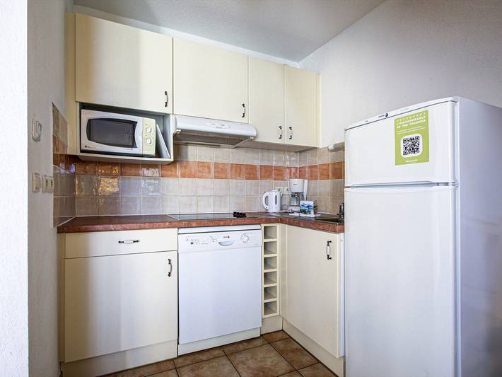 Location de vacances pour 6 personnes, avec jardin ainsi que piscine et terrasse, adapté aux familles à Homps - 4