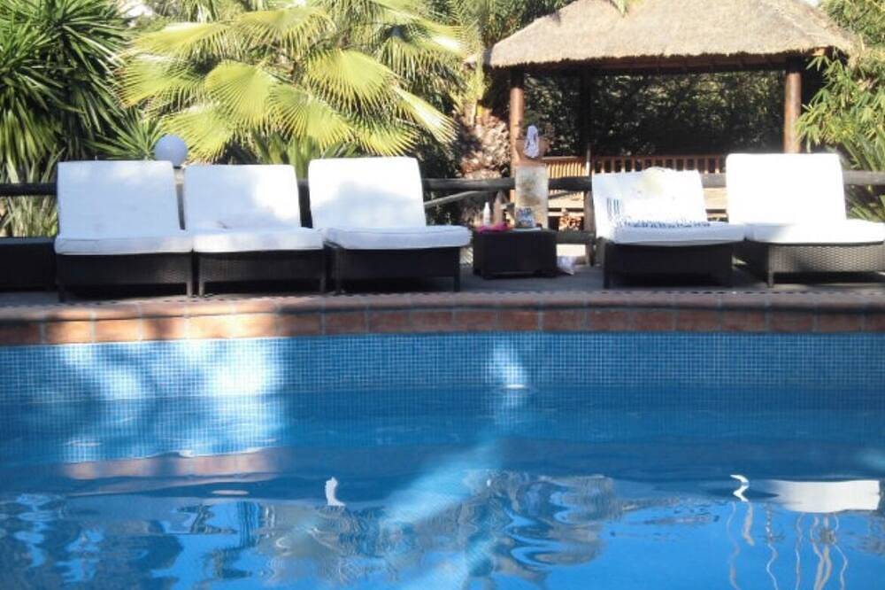 Villa in Marbella center in Marbella Centre, Marbella