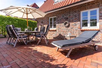 Ferienhaus für 6 Personen, mit Sauna und Terrasse sowie Garten in St. Peter-Ording