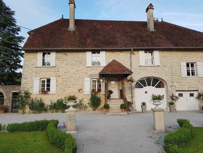 Maison d’hôte pour 2 personnes, avec jardin ainsi que terrasse et vue à Liesle