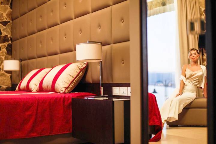 Hôtel pour 2 personnes, avec vue ainsi que piscine et jardin à Milazzo - 3