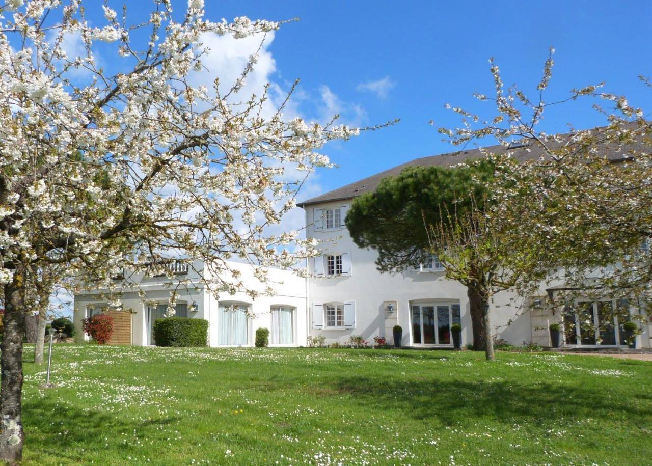 Standard Double Room with Air Conditioning in Azay-le-Rideau, Vallée de la Loire