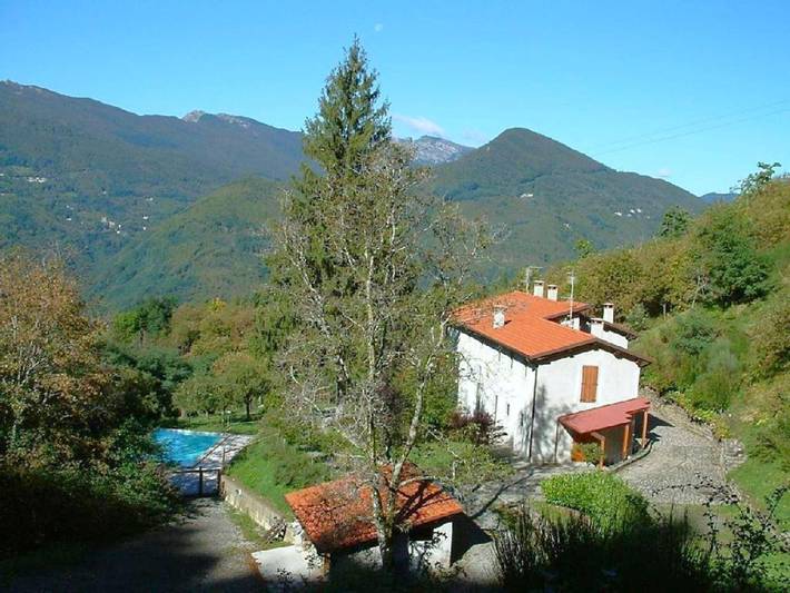 Casa de vacaciones para 7 personas, con piscina además de jardín y terraza, Se admiten mascotas - 1