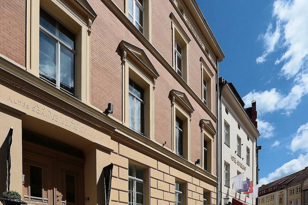 Entire apartment, Superior apartment 1-room - Apartments Altes Konsulat in Ocenarium Stralsund, Stralsund