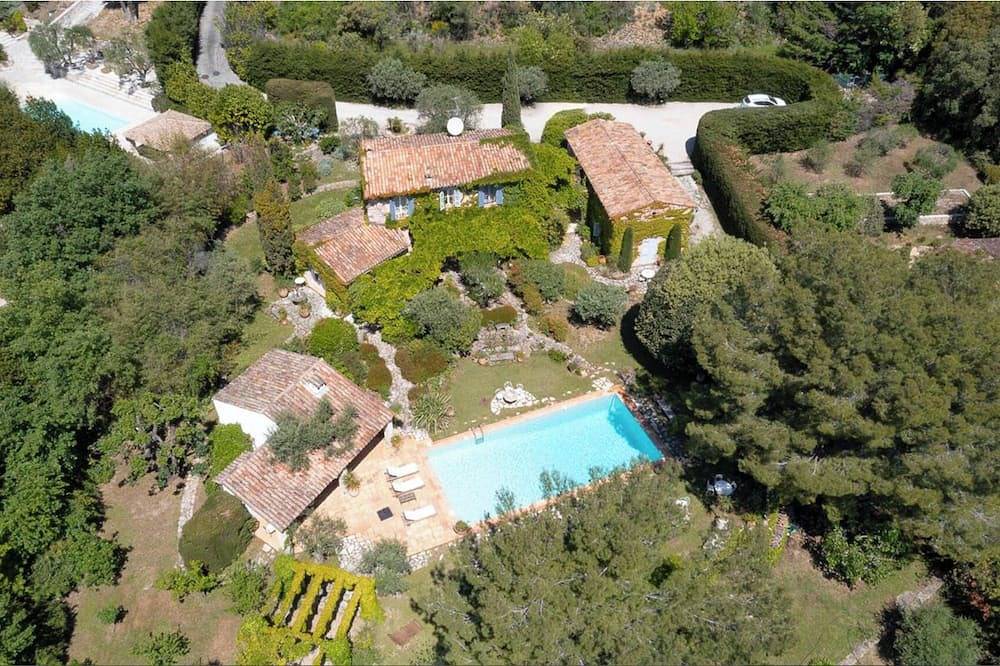 Provencal House, Private Pool, Sea View in Tourrettes-sur-Loup, Cannes region