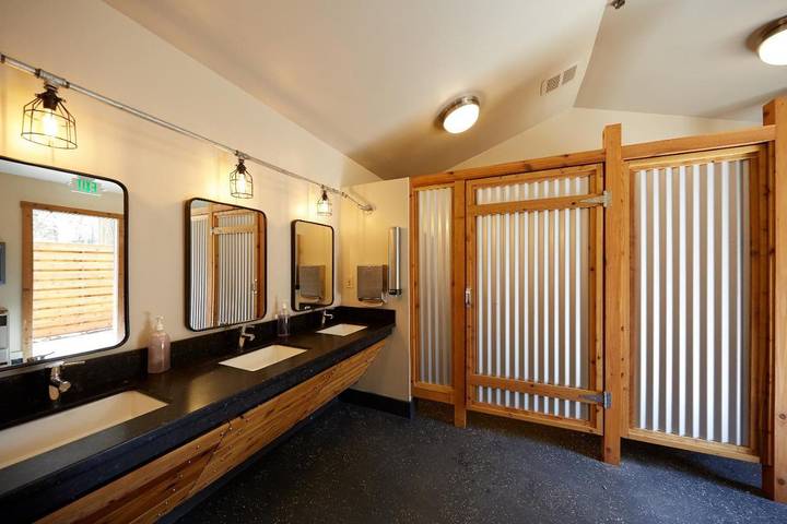 Gîte pour 4 personnes, avec piscine ainsi que vue et terrasse dans Californie - 3