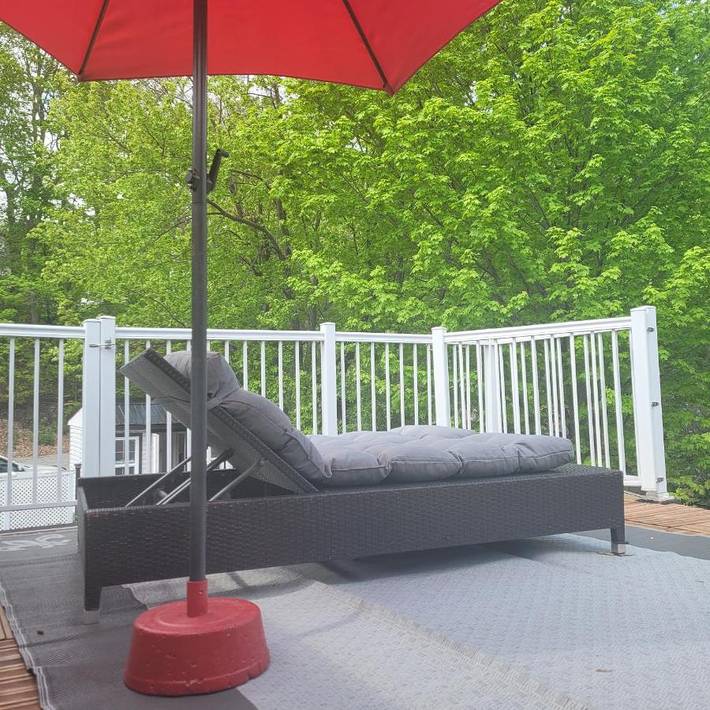 Location de vacances pour 3 personnes, avec terrasse et jacuzzi ainsi que sauna et jardin dans Saint-Laurent-de-l'Île-d'Orléans - 3