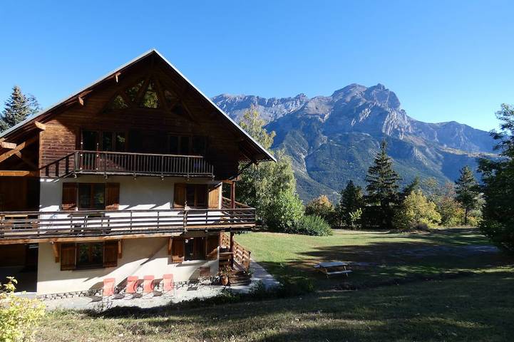 Chalet pour 15 personnes, avec sauna et jardin, animaux acceptés