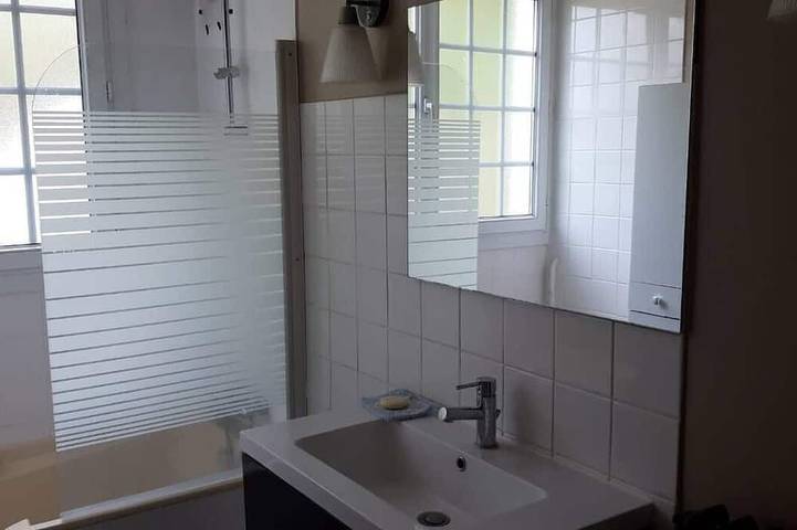 Gîte pour 4 personnes, avec jardin dans Autouillet - 4