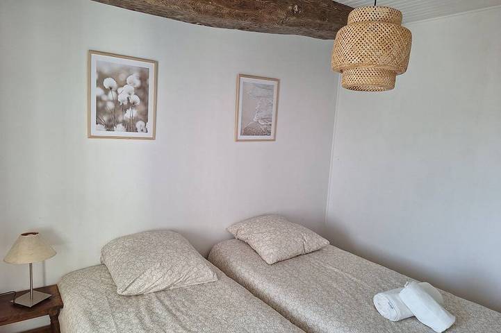 Location de vacances pour 6 personnes, avec jardin à Plourin - 4