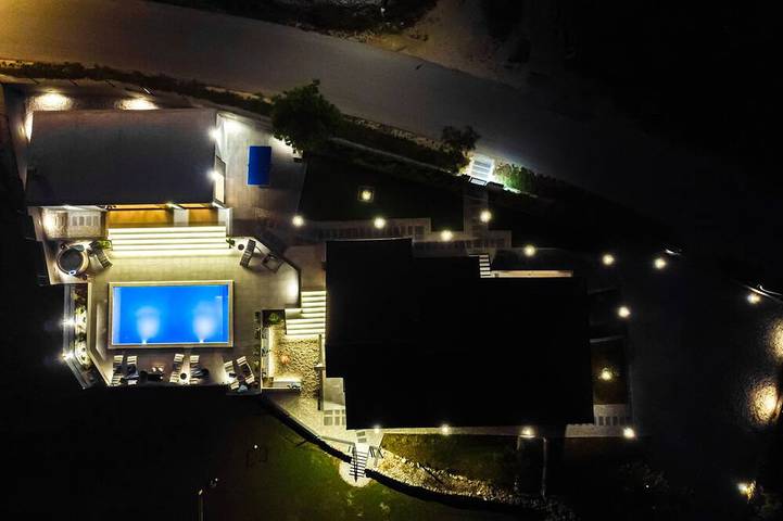 Villa für 8 Personen, mit Garten und Whirlpool in Split-Dalmatien - 4