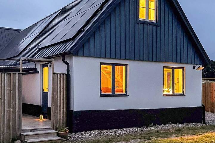 Hus för 5 Personer, med trädgård på Österlen