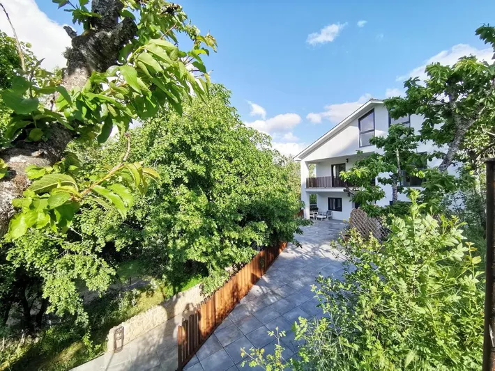 Ferienwohnung für 2 Personen, mit Ausblick und Garten - 1