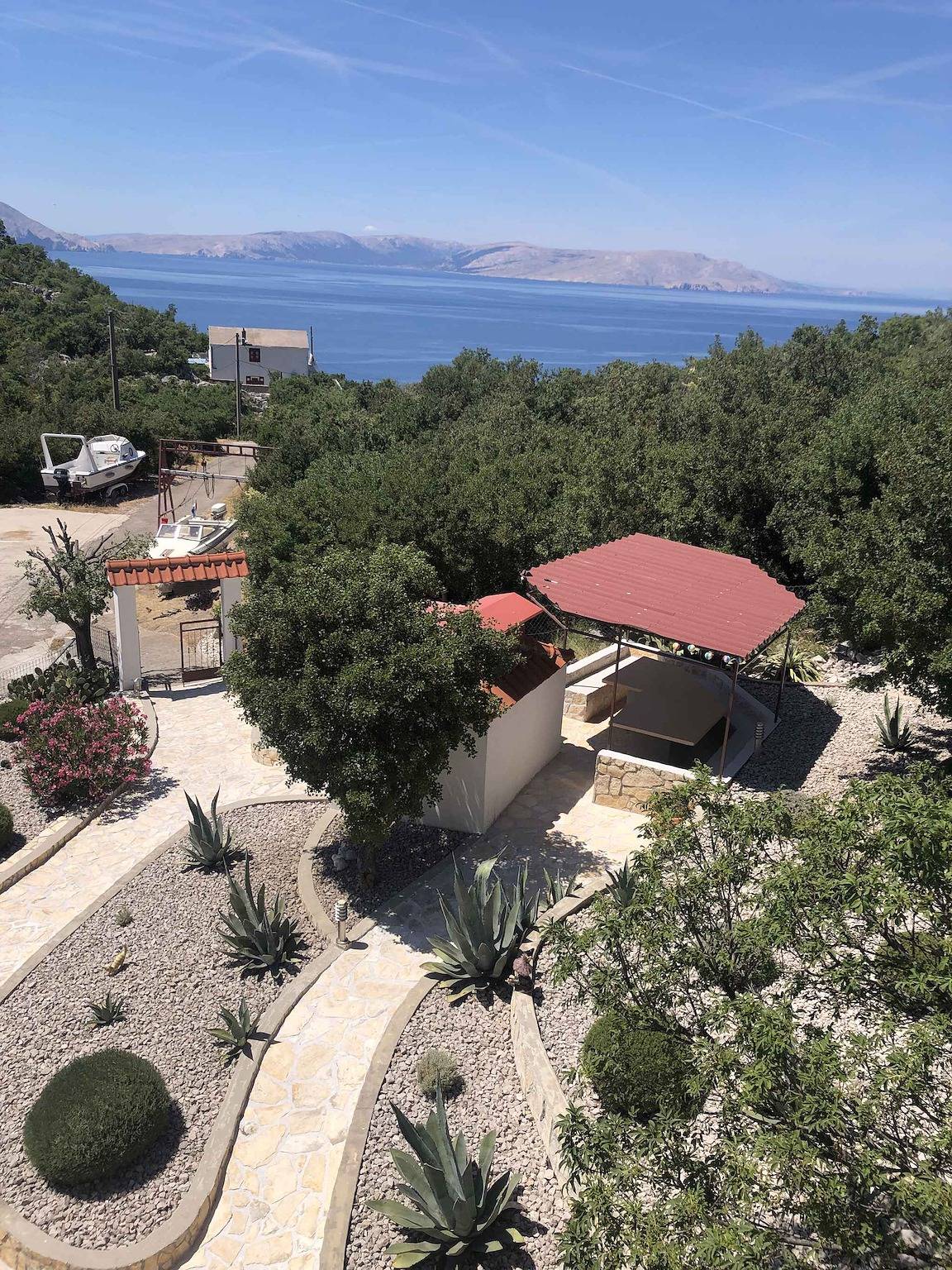 Ganze Ferienwohnung, Ferienwohnung mit Meerblick in Sveti Juraj, Naturpark Velebit