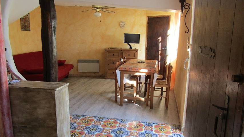 Gîte pour 4 personnes, avec terrasse dans l' Hérault - 4