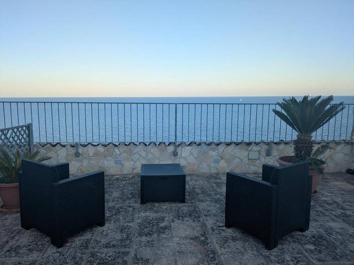 Location de vacances pour 5 personnes, avec vue et terrasse à Corsano - 2