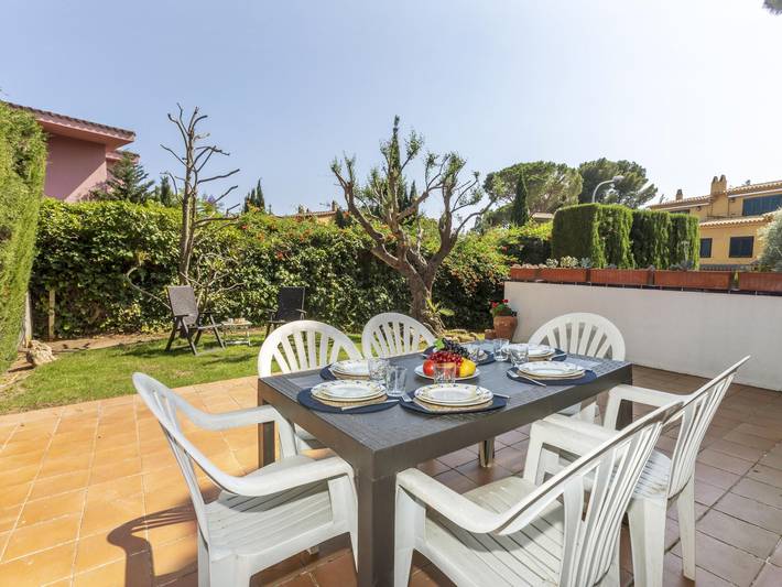 Casa de vacaciones para 8 personas, con jardín - 1