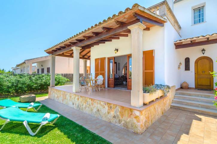 Ferienwohnung für 6 Personen, mit Terrasse und Garten - 1